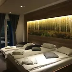 Tazz - River Front Oasis Collection Hotel 3*