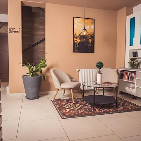 מלון Tazz - River Front Oasis Collection Bihać