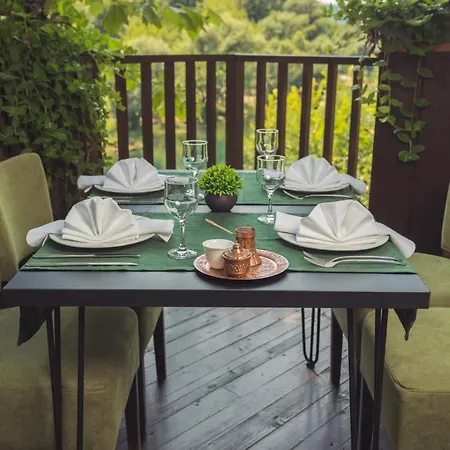 Tazz - River Front Oasis Collection Bihać