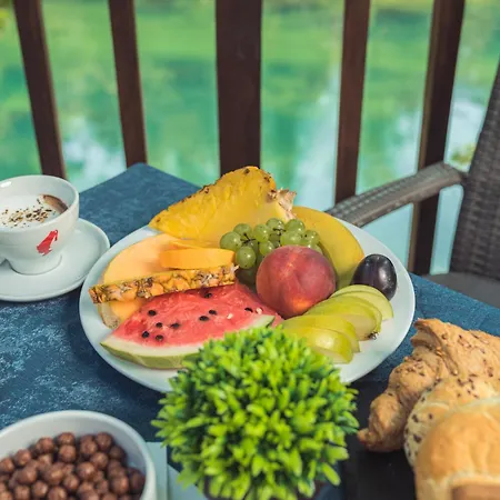 Tazz - River Front Oasis Collection 3* Bihać