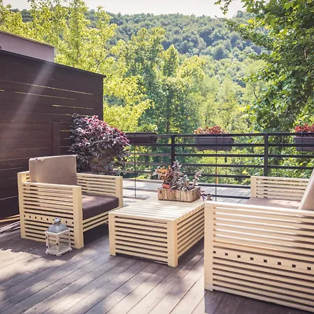 מלון Tazz - River Front Oasis Collection