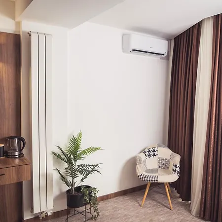 Tazz - River Front Oasis Collection 3*