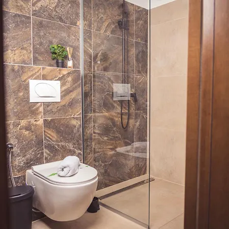 Tazz - River Front Oasis Collection 3*