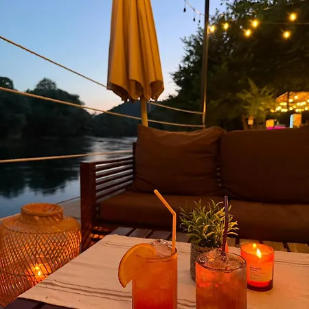 Ξενοδοχείο Tazz - River Front Oasis Collection 3*