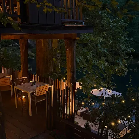 Ξενοδοχείο Tazz - River Front Oasis Collection 3*