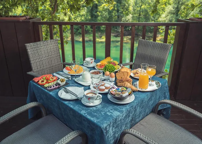 Tazz - River Front Oasis Collection 3* Bihac