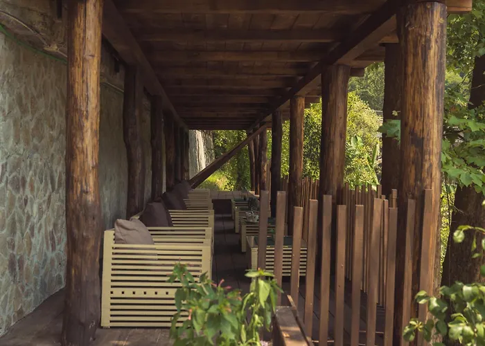 Hotel Tazz - River Front Oasis Collection