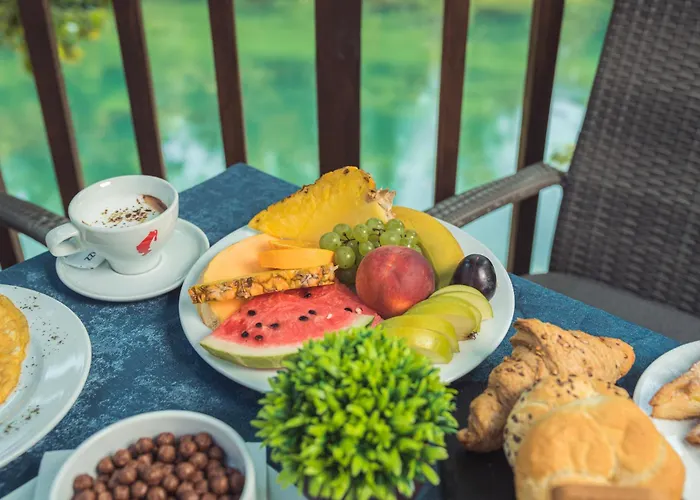 Tazz - River Front Oasis Collection 3* Bihac