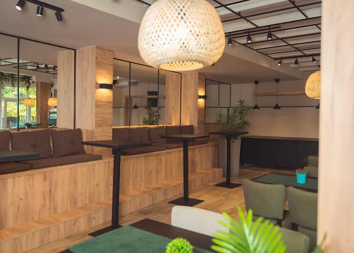 Tazz - River Front Oasis Collection Hotel