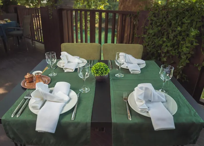 Hotel Tazz - River Front Oasis Collection 3*