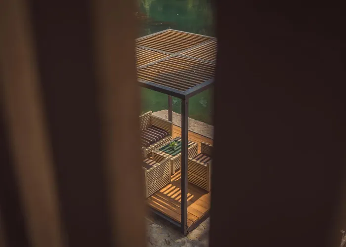 Tazz - River Front Oasis Collection Hotel