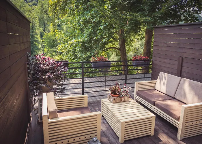 Hotel Tazz - River Front Oasis Collection 3*