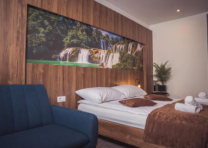 Tazz - River Front Oasis Collection Hotel