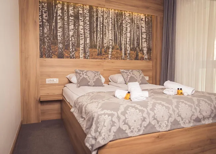 Hotel Tazz - River Front Oasis Collection 3*