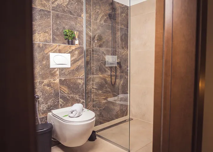 Tazz - River Front Oasis Collection 3*